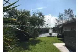 270 W Hemingway Cir #270, Margate, FL 33063, Sold 01/31/24