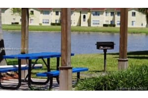 731 Vista Isles Dr APT 1526, Plantation, FL 33325, Sold 03/04/24
