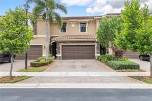 12200 Village Pl, Davie, FL 33325, Sold 01/17/24