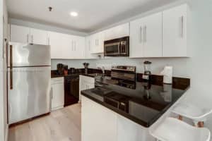 865 Collins Ave APT 306, Miami Beach, FL 33139, Sold 04/12/24