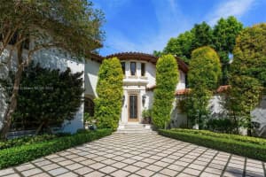 2201 Sunset Dr, Miami Beach, FL 33140, Sold 01/17/24