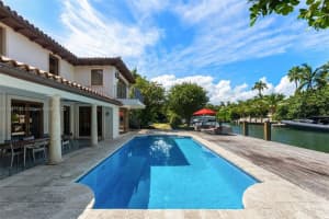 2201 Sunset Dr, Miami Beach, FL 33140, Sold 01/17/24