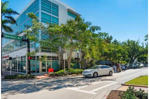 421 Meridian Ave APT 8, Miami Beach, FL 33139, Sold 01/31/24