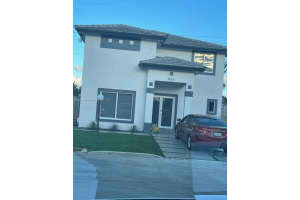 18801 NW 52nd Ct, Miami Gardens, FL 33055, Sold 12/11/23