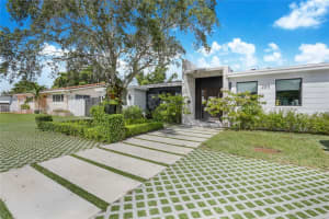 2511 NE 209th Terrace, Miami, FL 33180, Sold 03/28/24