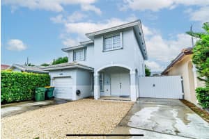 1070 SE 12th Ter, Homestead, FL 33035, Sold 12/09/23