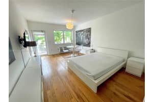 745 13th St APT 11, Miami Beach, FL 33139, Sold 12/08/23