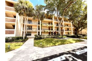 100 NW 76th Ave Apt 302-2, Plantation, FL 33324, Sold 12/08/23