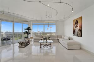 20281 E Country Club Dr, Aventura, FL 33180, Sold 06/04/24
