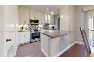 8401 SW 107th Ave #277e, Miami, FL 33173, Sold 01/18/24