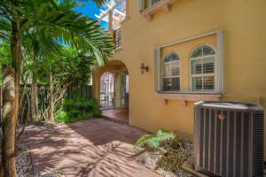 18390 NE 30th Pl, North Miami Beach, FL 33160, Sold 12/18/23