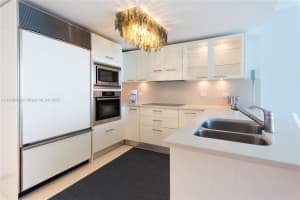 6801 Collins Ave #1103, Miami Beach, FL 33141, Sold 01/16/24
