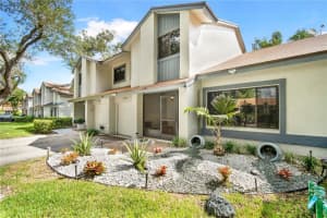 5232 Gate Lake Rd #5232, Tamarac, FL 33319, Sold 01/04/24