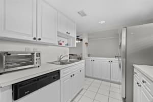 13870 SW 62nd St APT 407, Miami, FL 33183, Sold 01/23/24