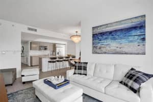 2600 E Hallandale Beach Blvd t702, Hallandale Beach, FL 33009, Sold 05/08/24