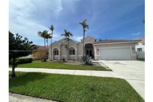324 SW 188th Ave, Pembroke Pines, FL 33029, Sold 11/20/23