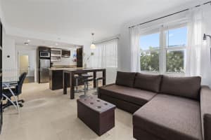 1550 Drexel Ave APT 102, Miami Beach, FL 33139, Sold 11/17/23