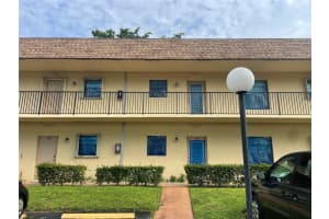 250 Gate Rd APT 157, Hollywood, FL 33024, Sold 12/15/23