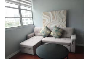 825 Brickell Bay Dr APT 747, Miami, FL 33131, Sold 12/12/23