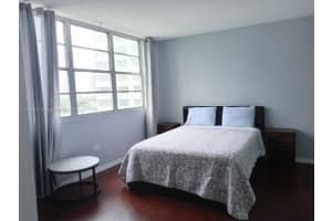 825 Brickell Bay Dr APT 747, Miami, FL 33131, Sold 12/12/23