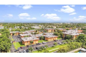 9453 SW 76th St APT S5, Miami, FL 33173, Sold 02/09/24