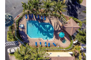 4167 Crystal Lake Dr #4167, Pompano Beach, FL 33064, Sold 12/15/23