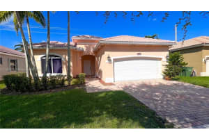 1902 SE 16th Ave, Homestead, FL 33035, Sold 01/31/24