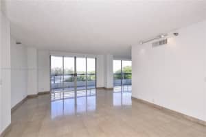 3400 NE 192 St APT 508, Aventura, FL 33180, Sold 03/20/24