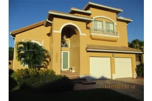 2962 NW 98 Pl, Doral, FL 33172, Sold 02/29/24