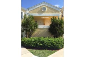 2218 SE 27th Dr 204 b, Homestead, FL 33035, Sold 05/08/24