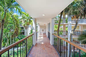 55 Ocean Ln Dr APT 3023, Key Biscayne, FL 33149, Sold 02/23/24