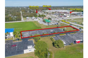 201 S. Parrott Okeechobee, FL 34974 - MLS#A11470433