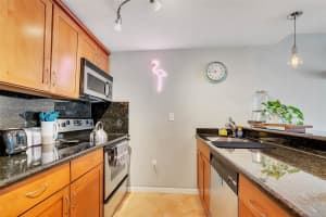 465 Ocean Dr APT 804, Miami Beach, FL 33139, - MLS#A11470444