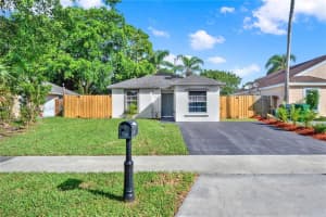 738 SW 7th Terrace, Homestead, FL 33034, Sold 12/19/23
