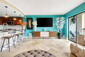 701 NW 19th St APT 403, Fort Lauderdale, FL 33311, Sold 03/08/24