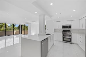 170 Ocean Ln Dr APT 413, Key Biscayne, FL 33149, Sold 11/20/23