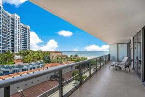 5875 Collins Ave APT 703, Miami Beach, FL 33140, Sold 09/03/24