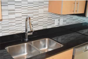 60 SW 13th St Apt 3820, Miami, FL 33130, Sold 03/11/24