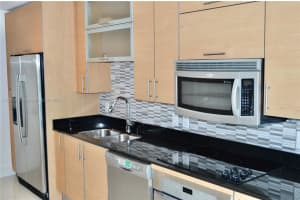 60 SW 13th St Apt 3820, Miami, FL 33130, Sold 03/11/24