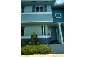 1926 Hibiscus Ln #1926, Riviera Beach, FL 33404, Sold 03/04/24