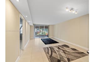 2999 NW 48th Ave APT 244, Lauderdale Lakes, FL 33313, Sold 01/03/24