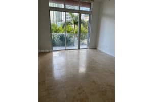 1155 Brickell Bay Dr Ph 203, Miami, FL 33131, Sold 03/18/24