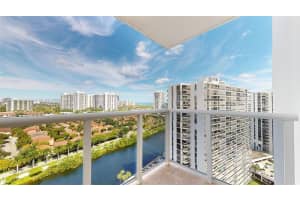 ELDORADO TOWERS, 3675 N Country Club Dr APT 2002, Aventura, FL 33180, Sold 02/05/24