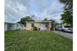 1817 NW 25th Ave, Fort Lauderdale, FL 33311, - MLS#A11471166