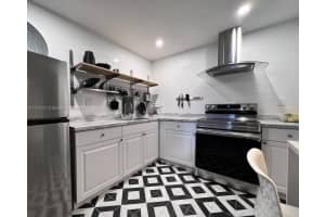 2751 Taft St APT 306, Hollywood, FL 33020, Sold 11/22/23