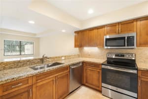 212 Oak Harbour Dr #212, Juno Beach, FL 33408, Sold 05/20/24