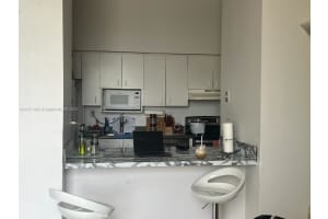 7420 W 20th Ave APT 334, Hialeah, FL 33016, Sold 05/01/24