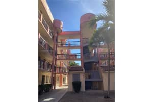 5290 W 21st Ct APT 301, Hialeah, FL 33016, Sold 11/30/23