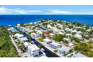 39 N Blackwater Ln, Key Largo, FL 33037, Sold 05/29/24