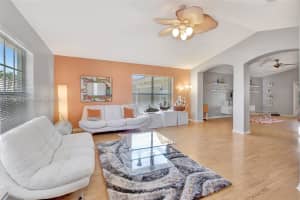 4406 Sunset Cay Cir, Boynton Beach, FL 33436, Sold 11/21/23